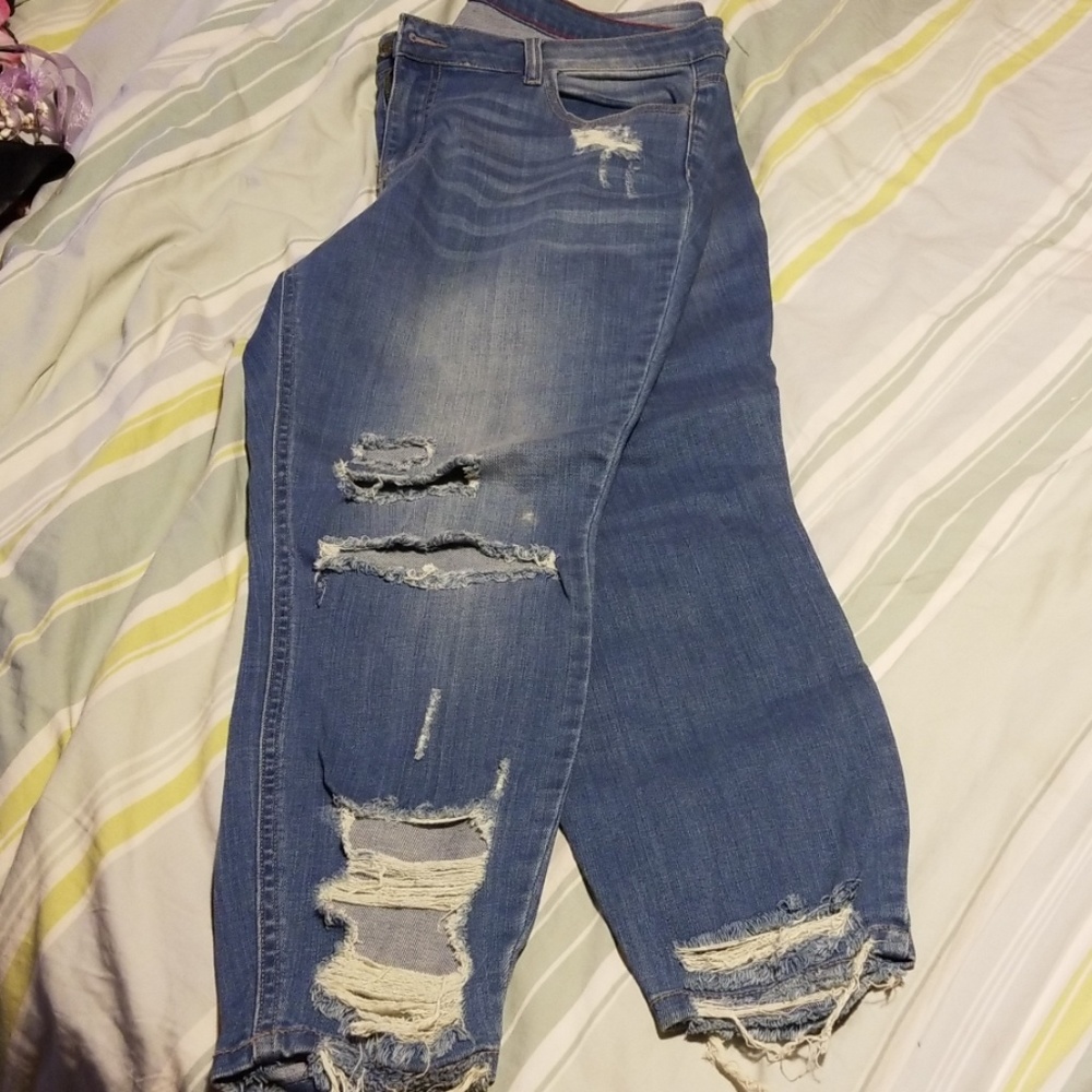 Cello destroyed skinny jeans